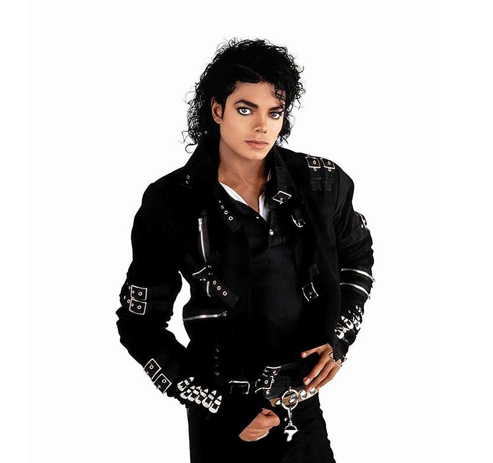 The Jackson 5 fue una boyband estadounidense compuesta por los hermanos Jackson que comenzó su carrera en 1968; destacaron mucho por la increíble voz de Michael. El grupo se separó en 1975 y el Rey del Pop se convirtió en solista en los 80. Desde ese entonces, todas sus canciones fueron un éxito, dentro de ellas se resaltan ‘Beat It’, ‘Billie Jeans’ y ‘Thriller’.