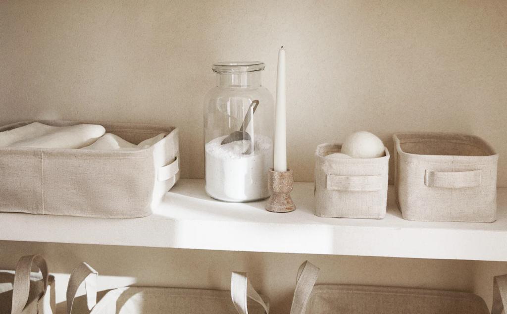 Cesta multiusos de algodón y lino en color natural. Disponible en varios tamaños.