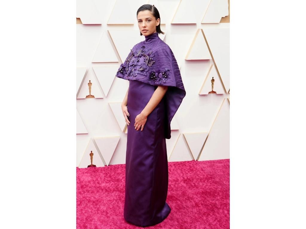 Naomi Scott en Fendi Couture