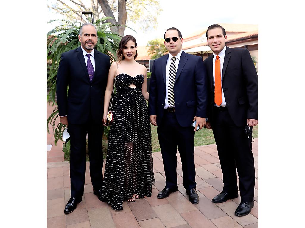 Ricardo, Maria Fernanda, Ricardo y Rodrigo Lara