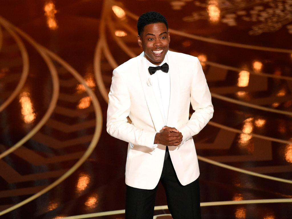 Bromas racistasEl actor y cómico Chris Rock realizó en 2015 un sketch donde subía unos niños asiáticos al escenario y bromeaba diciendo que los niños asiáticos solo hacían celulares, algo que inmediatamente alertó a Ang Lee y otros 25 académicos, haciéndolos firmar una nota en contra del guion de tan horrible sketch.