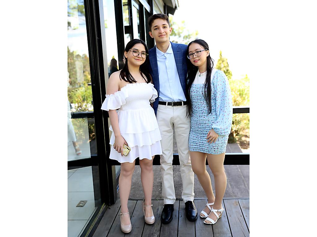 Dana Rodríguez, Francisco Ayestas y Cinthia Li Long
