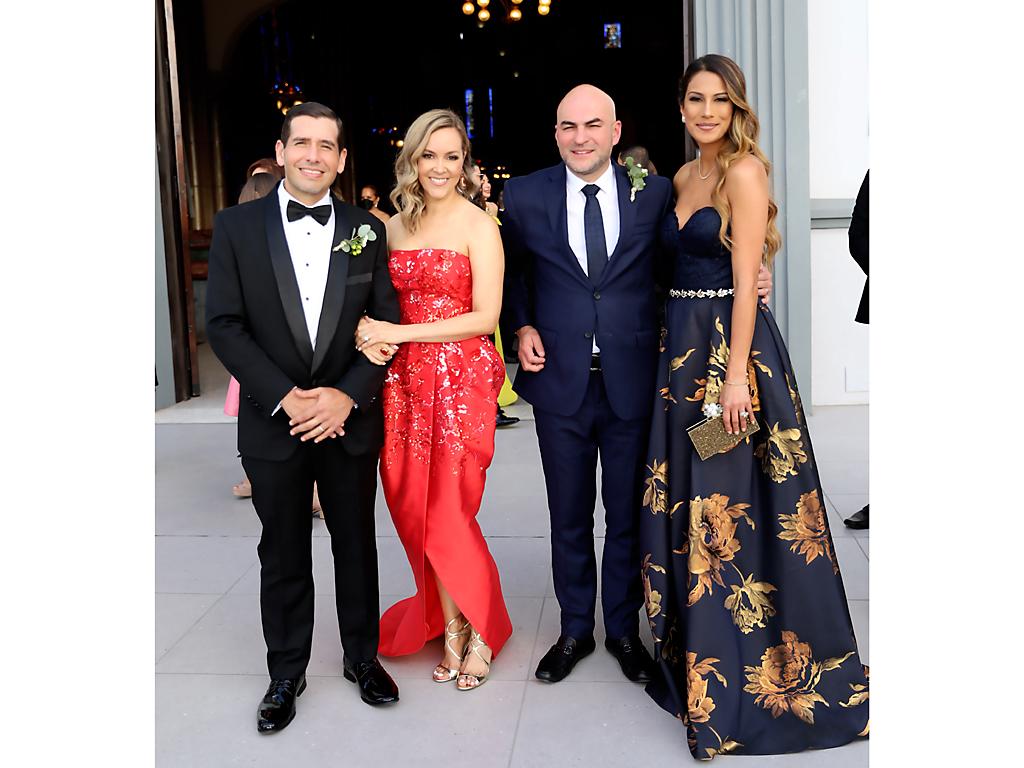 Juan Carlos y Melissa Sorto con Milton y Ana Cruz