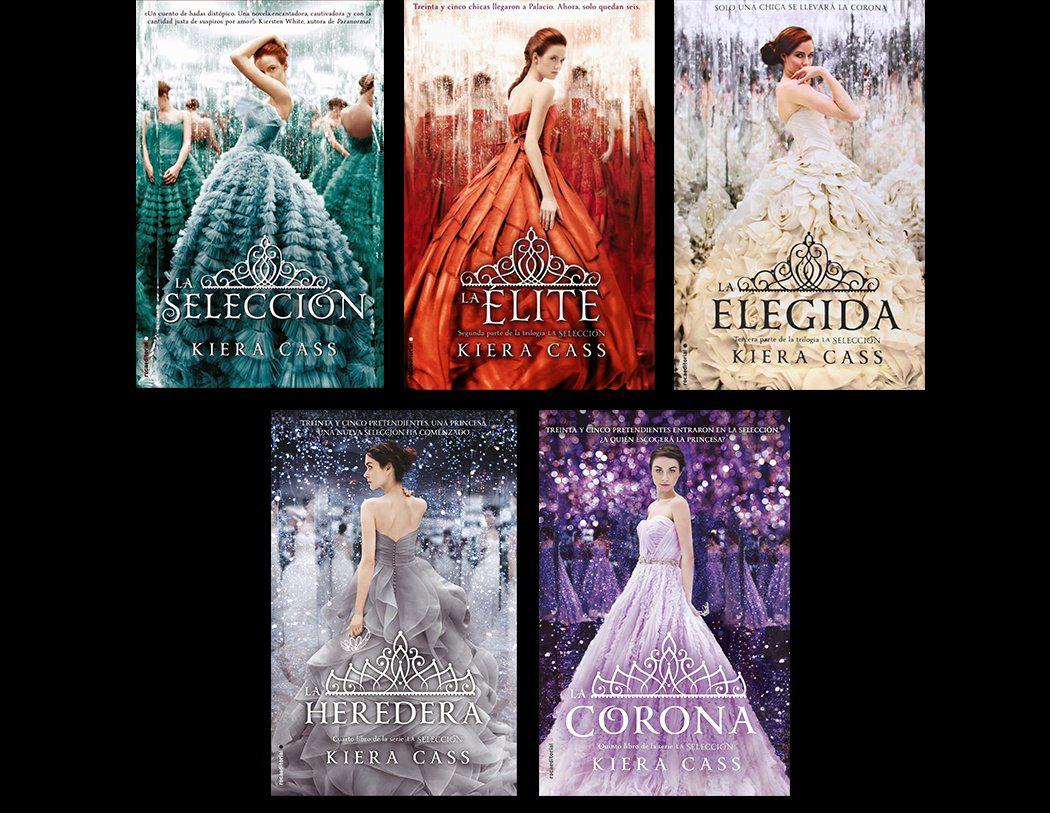 Saga de La Selección por Kiera CassAunque menos reciente que algunos de los libros en esta lista, la Selección se mantiene firme como una de las sagas más queridas de la última década. En la trilogía original seguimos la historia de América Singer, una joven que fue elegida para participar en la Selección, un concurso en el que 35 chicas compiten por el corazón del príncipe de Illéa, Maxon; debido a esto, debe renunciar a su novio secreto, Aspen. No obstante, si logra ganar, podrá huír del estricto sistema de castas que hay en su reino. Este libro combina Los Juegos del Hambre, The Bachelor y Cenicienta a la perfección. 