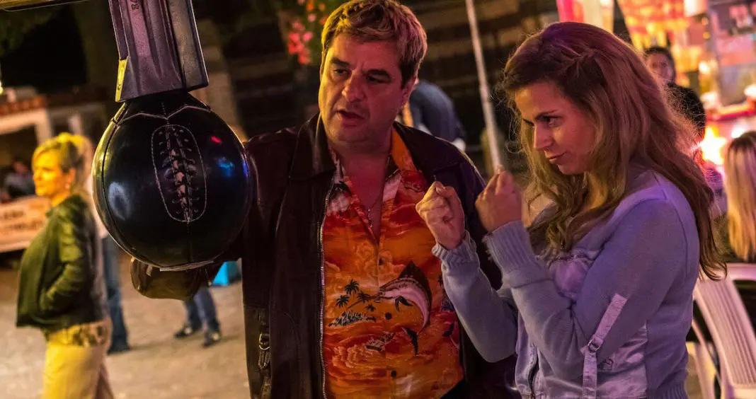 Frank Lammers y Elise Schaap protagonizan esta serie policíaca que conecta los sucesos de ‘Ferry’ y ‘Operación Éxtasis’.