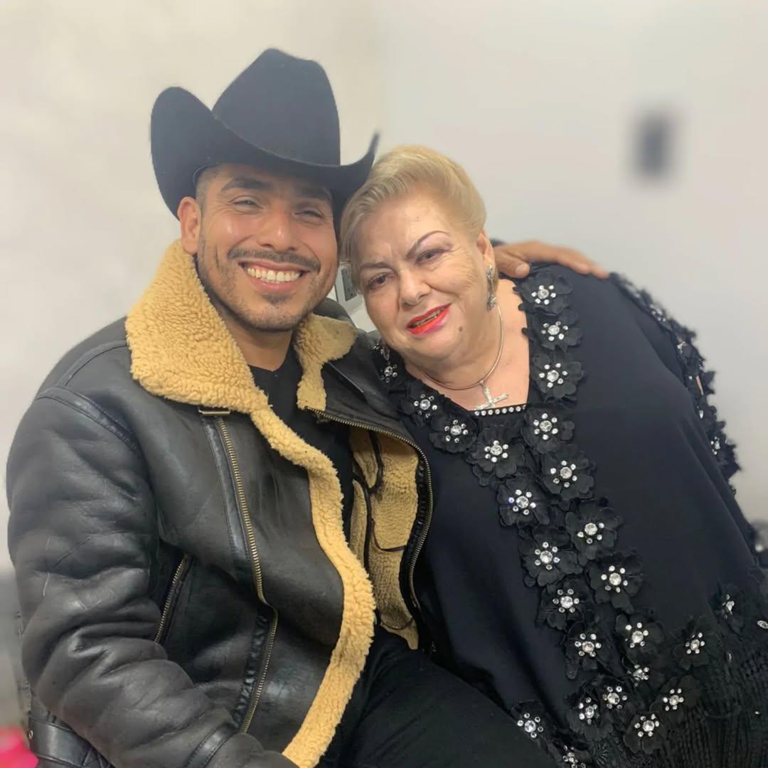 Espinoza Paz.