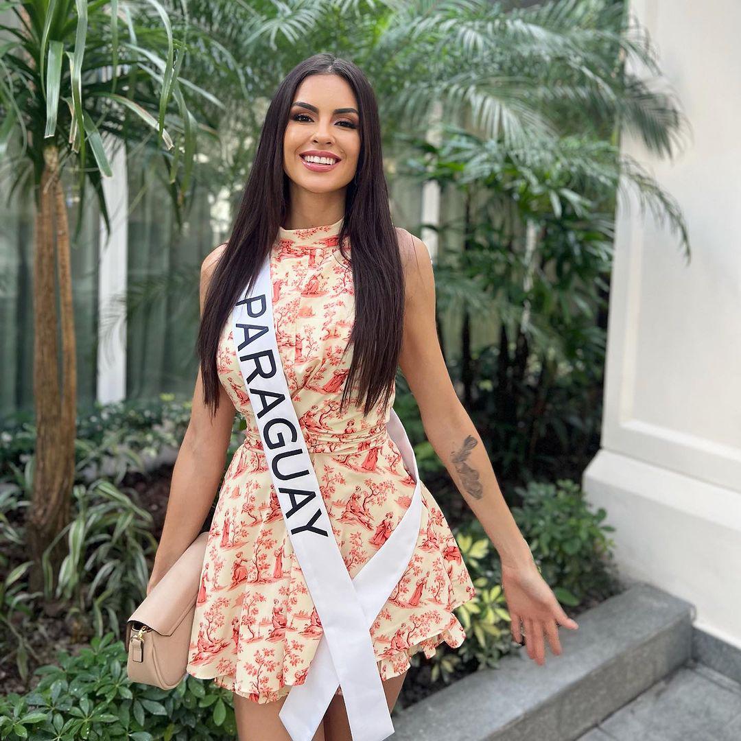 <a rel="nofollow noopener noreferrer" href="https://www.instagram.com/elicenaandradaorrego/" target="_blank">Elicena Andrada</a>, la representante de Paraguay, desde que tenía 17 años, inició su carrera como modelo. Ha participado en distintos concursos de belleza, entre ellos, Miss América Latina del Mundo y Miss Grand Paraguay.