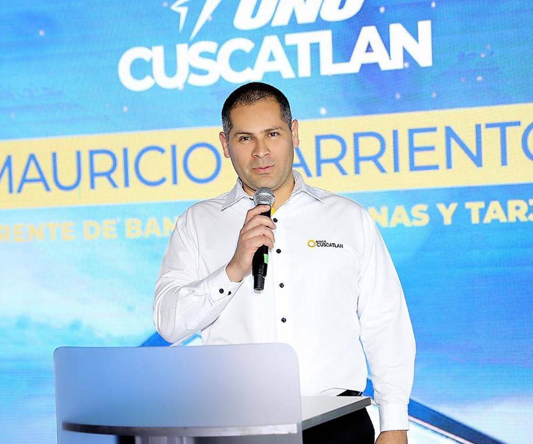 Mauricio Barrientos, Gerente de Banca de Personas y Tarjetas de Banco Cuscatlán.