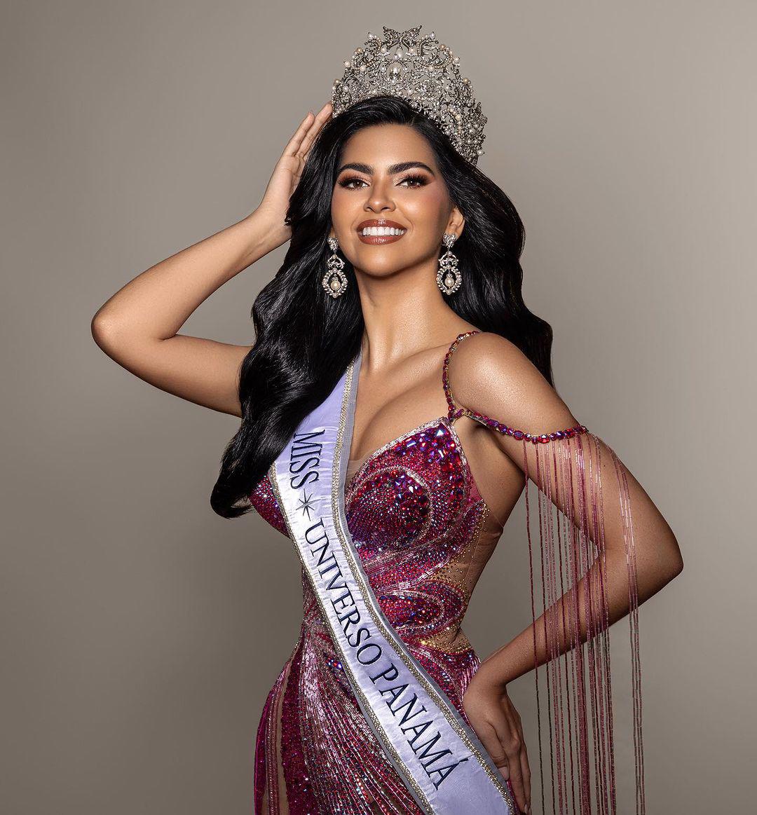<a rel="nofollow noopener noreferrer" href="https://www.instagram.com/natashavargass/" target="_blank">Natasha Vargas</a>, la hermosa representante de Panamá, tiene 25 años de edad y cuenta con dos carreras, una de Modelo y la otra en Periodismo.