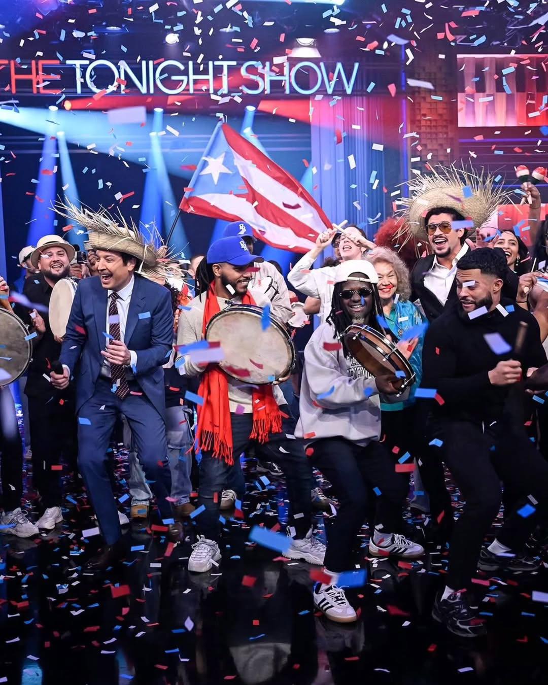 Bad Bunny Lleva la Cultura Puertorriqueña a “The Tonight Show” con Jimmy Fallon