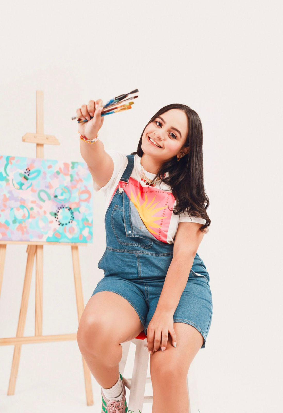 Raquel Ochoa: la mente creativa detrás de Arte Somos, el espacio donde el arte se convierte en bienestar