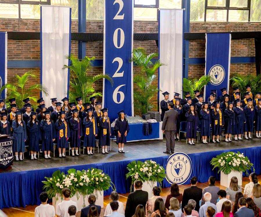 Actos de graduación de la clase 2026 de la Serán School