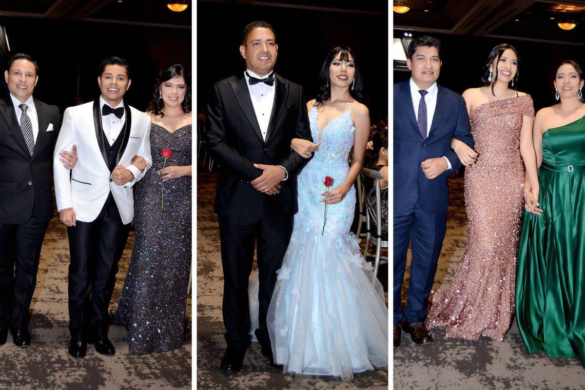 La noche de prom de England School fue testigo de un emotivo desfile de padres e hijos. Con trajes elegantes y sonrisas radiantes, los padres caminaron del brazo de sus hijos. Este momento especial, lleno de cariño y alegría, marcó el inicio de una velada mágica.