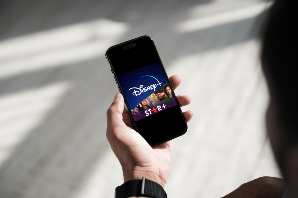 ¡Disney+ y Star Plus se han unido para ofrecer una experiencia de streaming sin precedentes! Olvídate de las suscripciones separadas y disfruta de todo el contenido que amas en una sola plataforma. Desde los clásicos animados y las épicas franquicias de Star Wars y Marvel, hasta las producciones de 20th Century Fox y los eventos deportivos de ESPN, ahora todo está al alcance de tu mano. ¡Prepárate para una nueva era de entretenimiento sin límites y descubre todas las mejoras que trae esta increíble fusión!