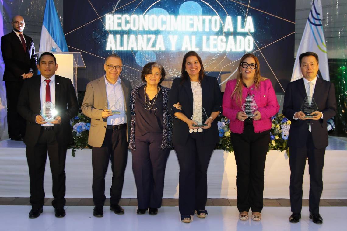 OEI celebra 75 años de cooperación y 27 años de impacto en Honduras