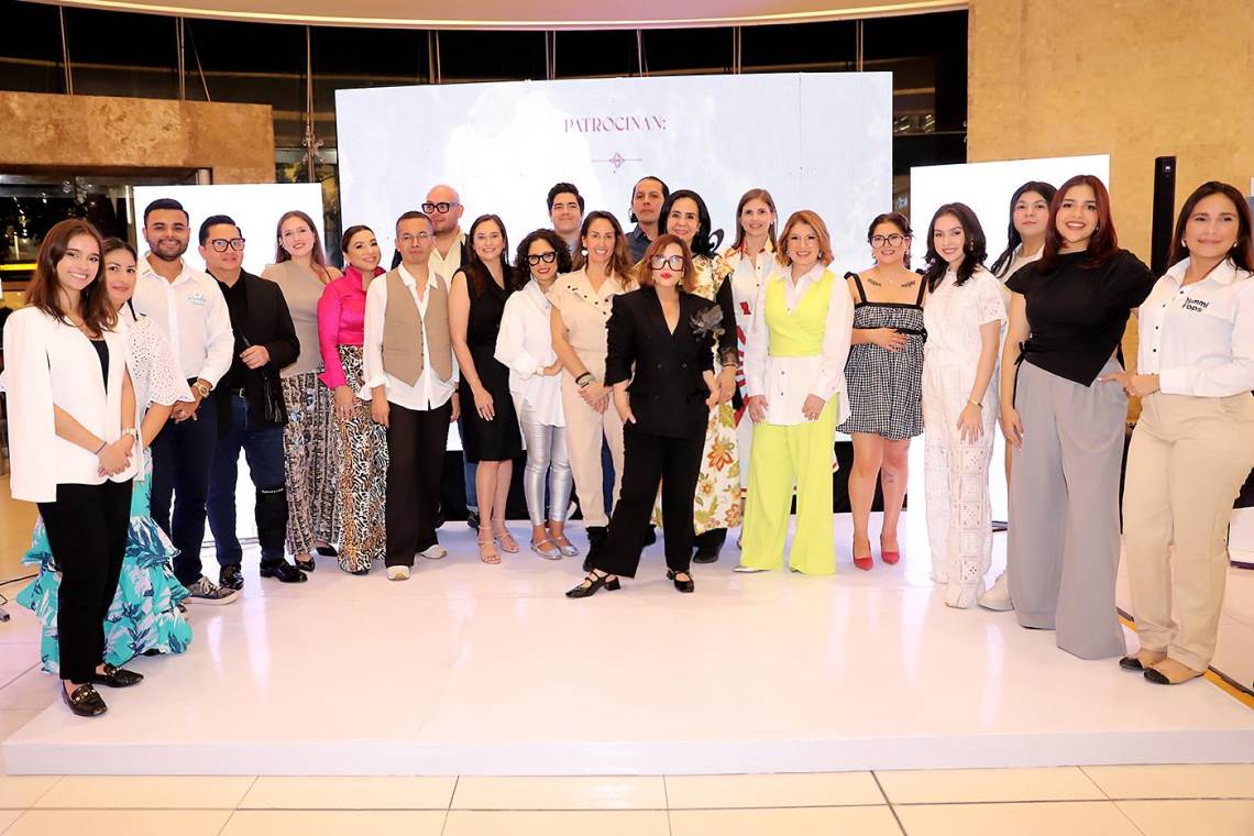 El mundo de la moda en Honduras se prepara para la novena edición de BAC Estilo Moda 2024. Este año, la plataforma de moda más importante del país promete una experiencia inolvidable con su tema “La Grand Maison”, inspirado en las casas de alta moda francesa. ste evento, que ha requerido largos meses de preparación, está a punto de comenzar, y los asistentes tendrán el privilegio de sumergirse en un universo de diseño y elegancia.