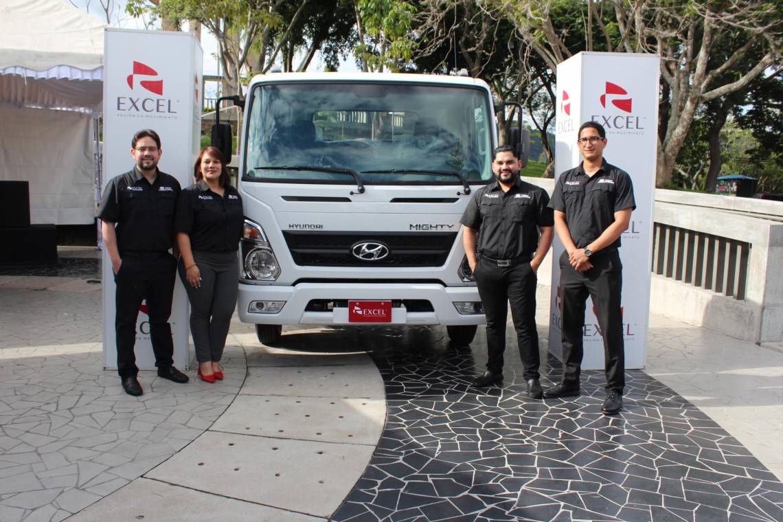 ¡EXCEL a través de su marca Hyundai Vehículos Comerciales presentó su nueva línea de camiones grandes EX!