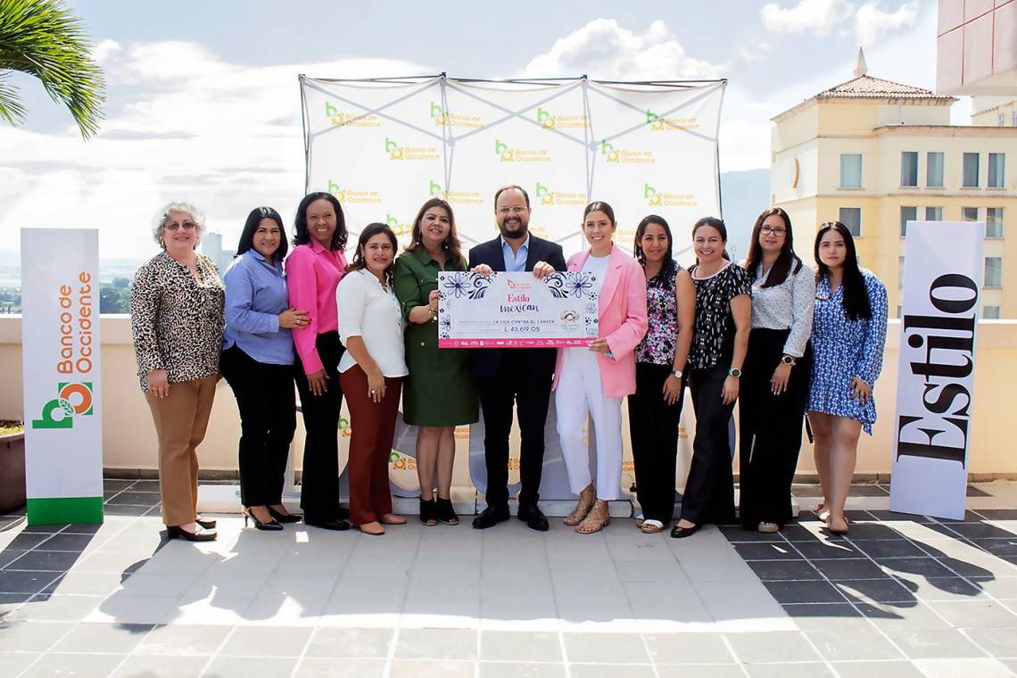 Yessille Sheran, Aracely Díaz, Gracibel Gómez, Lorena Alfaro, Nahúm Moreno, Michelle Marzan, Christel Cano, Jackeline Cuestas, Iris Rodríguez y Diana Raquel.