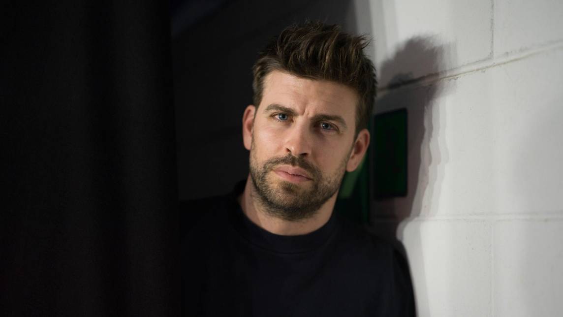 Gerard Piqué enfado por la aparición de sus hijos en el nuevo videoclip de Shakira