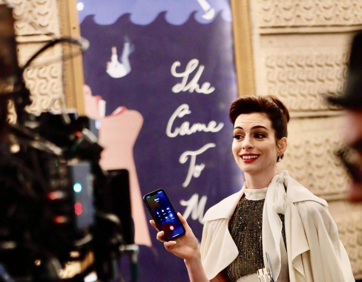 Comedia de Anne Hathaway inaugurará Festival de Berlín