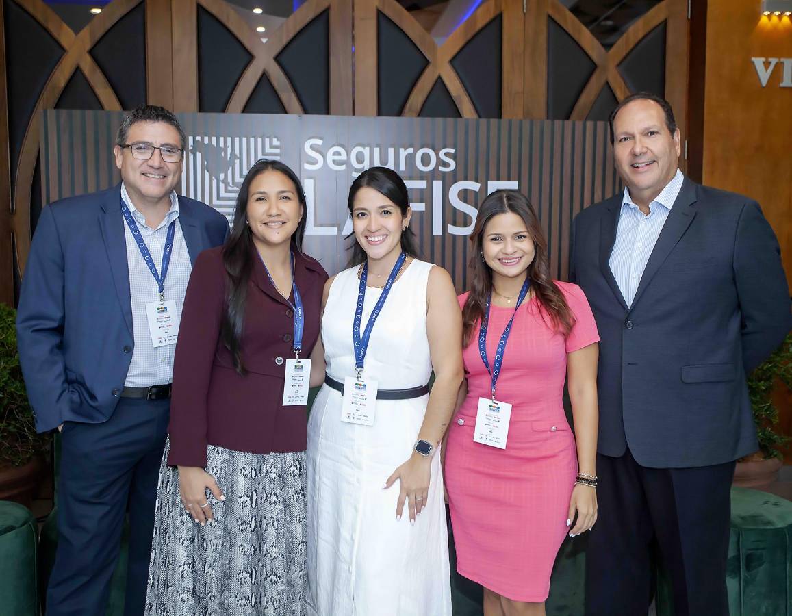 Asistentes al XXX Congreso Centroamericano de Aseguradores.