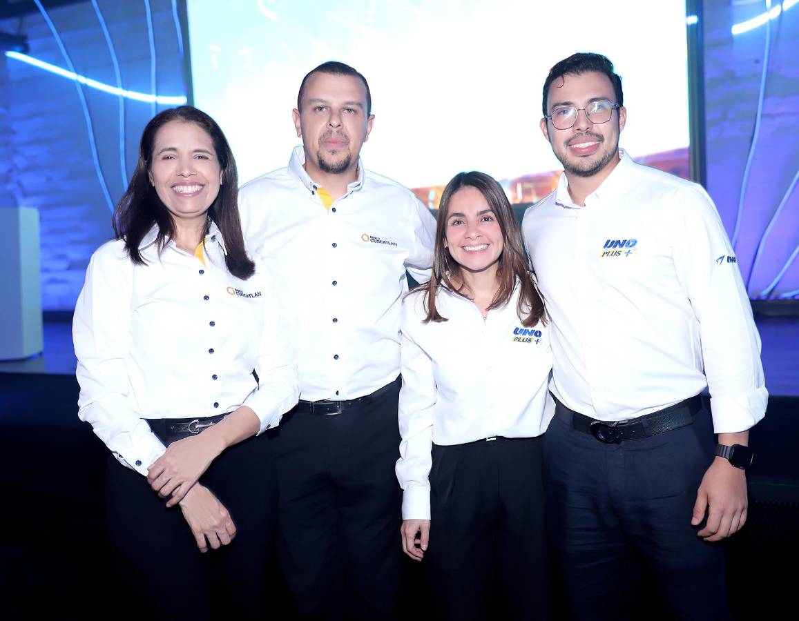 UNO y Pronto presentan “UNO te une a la fiesta del fútbol”