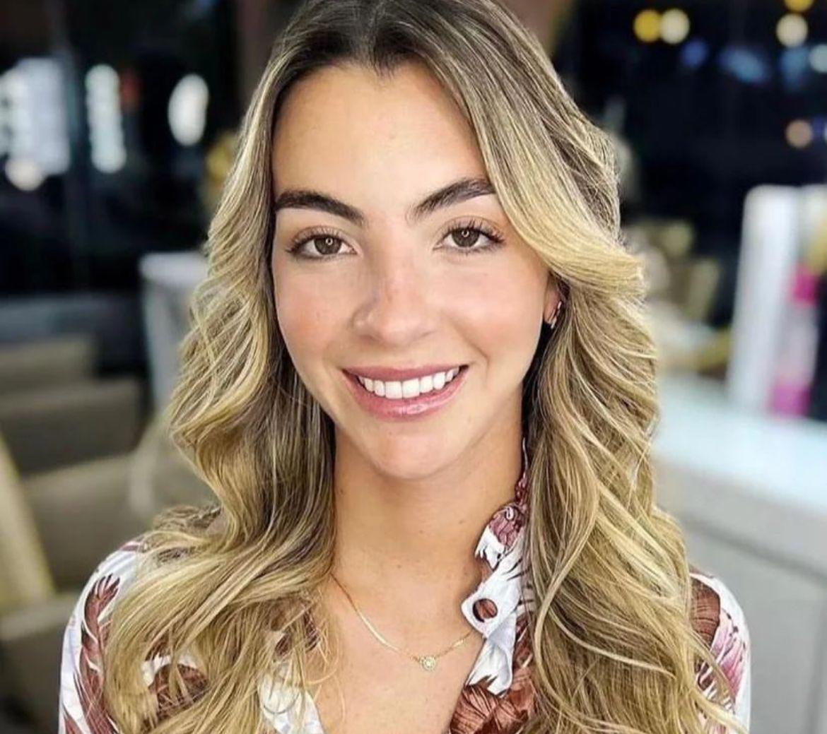 Se dedica al diseño de interiores y de joyería. El nombre de su empresa es Sileo Timeless Jewelry, y fue lanzada junto a su hermana Juliana Gómez. 