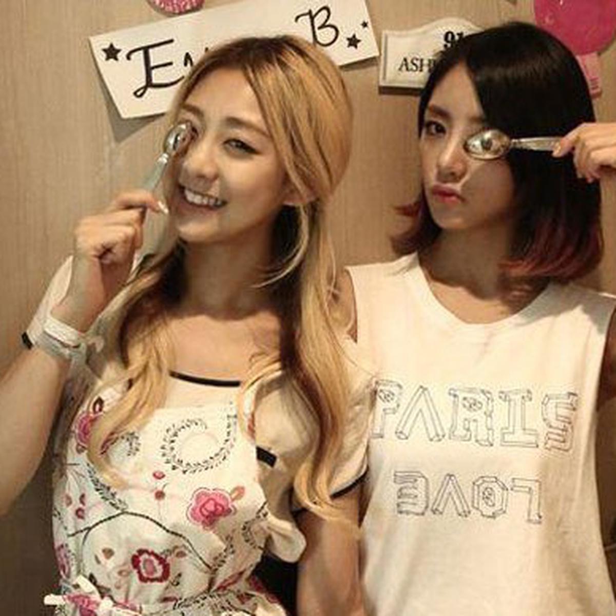 EunB y Rise, del grupo Ladie’s Code, murieron en 2014 producto de un accidente vehicular ocasionado por su mánager, quien aceleró el autobús en el que se transportaban para poder llegar rápido a las actuaciones que tenían ese día. El vehículo terminó estrellándose en un guardarían. EunB falleció de inmediato. Las integrantes Ashley y Zuny sufrieron heridas menores, mientras que Sojung y Rise tuvieron que ser operadas de emergencia, pero la última no sobrevivió.