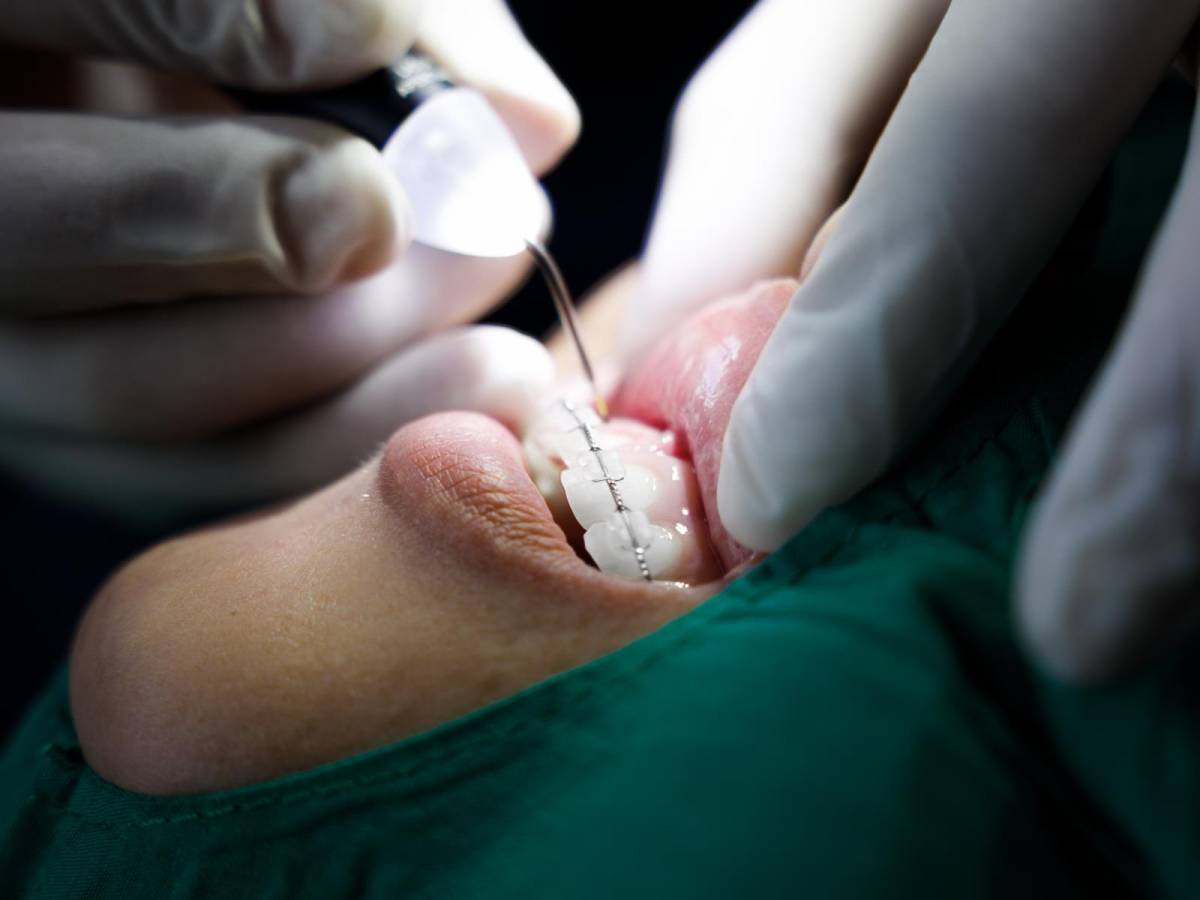 Dr. David Linares: innovación y compromiso con la Odontología Moderna