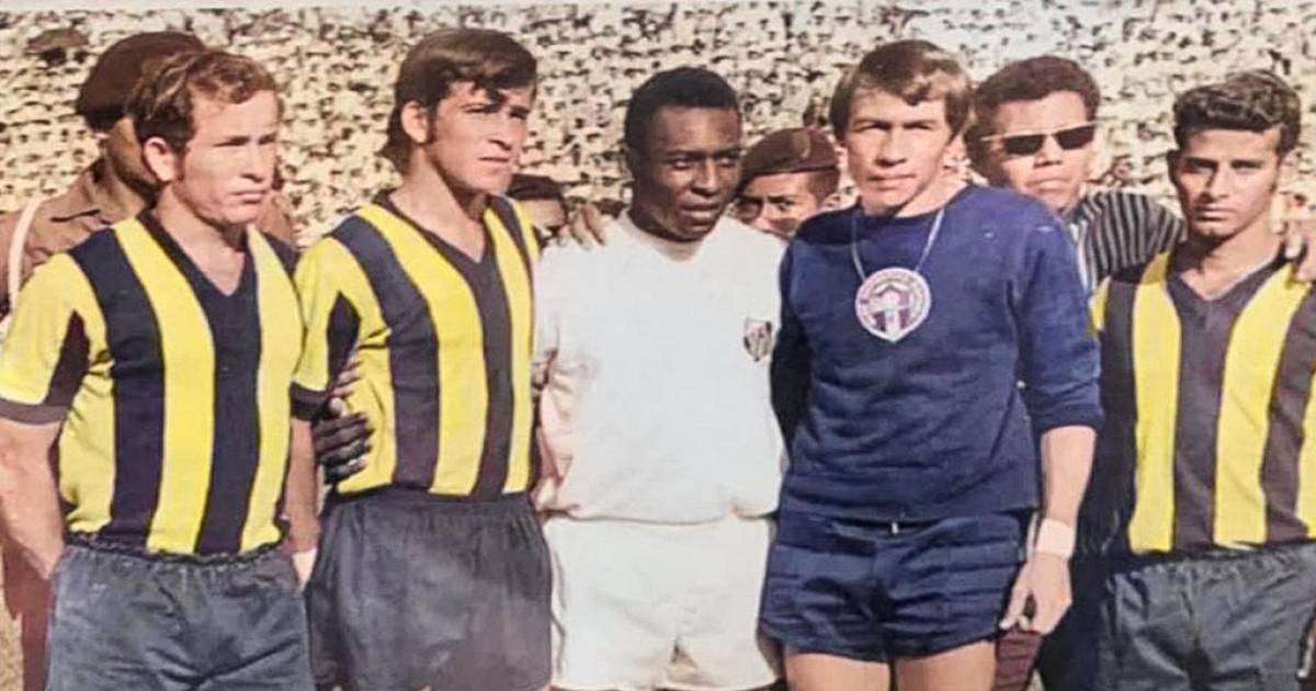 <b>Pelé</b>: El legendario brasileño visitó Honduras en 1972 con el Santos FC, enfrentando al Real España en San Pedro Sula y al Olimpia en Tegucigalpa.