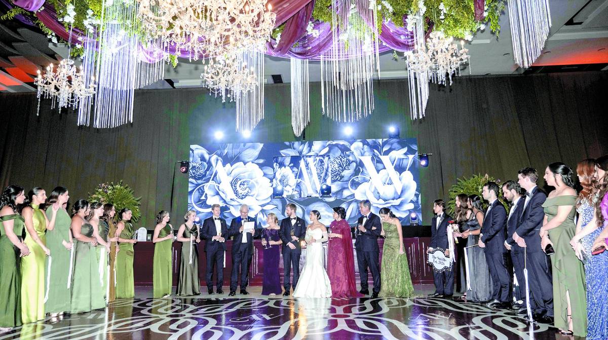 La elegante recepción de la boda de Walter Smith y Andrea Jordan