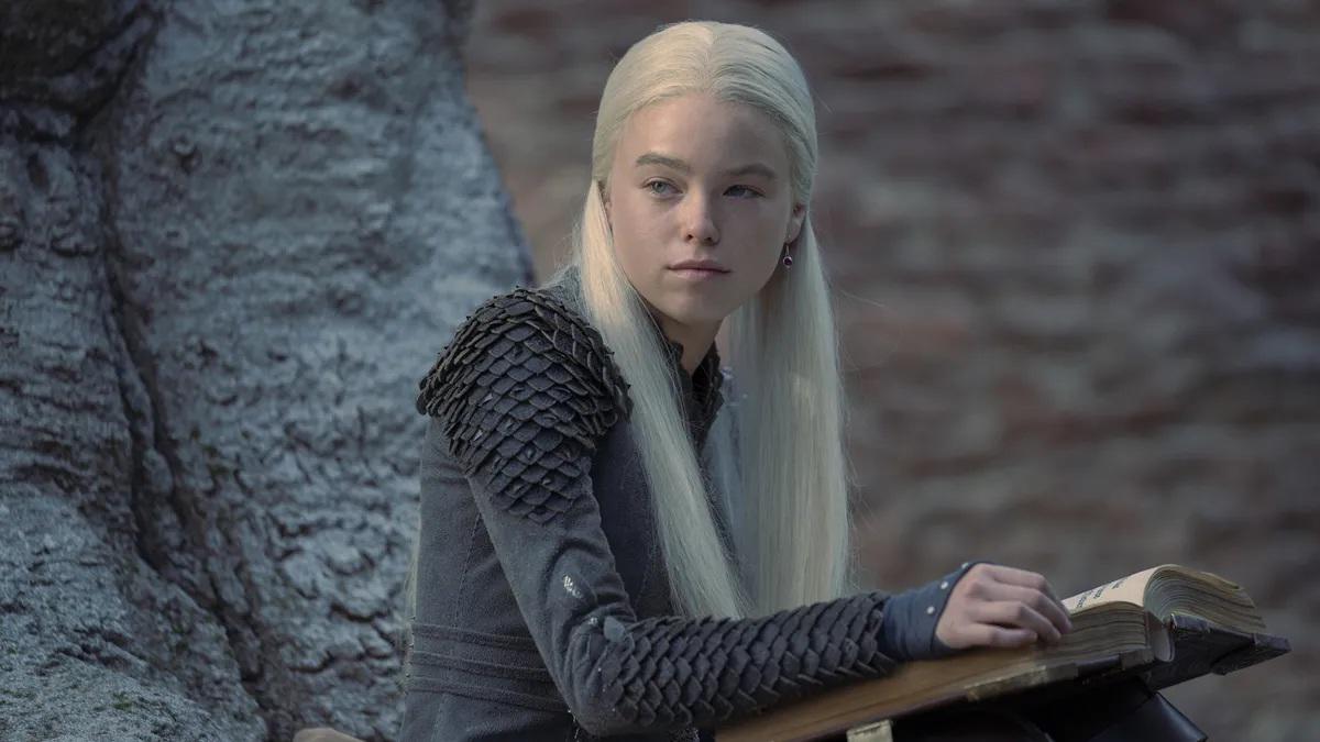 En noviembre de 2020, Alcock comenzó a audicionar para la exitosa precuela de <i>Game of Thrones</i>, <i>House of the Dragon</i>.