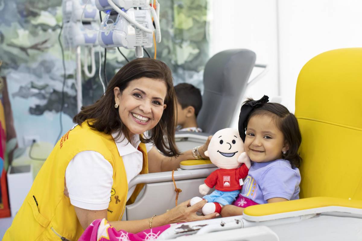 Nubia Mendoza de Zúniga: Una esperanza incansable para los niños hondureños