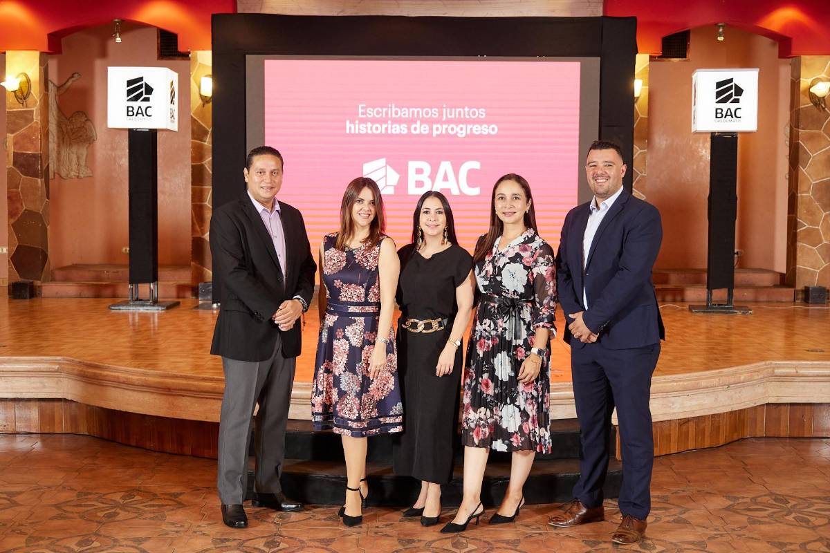 Clientes corporativos de BAC en Comayagua y Siguatepeque recibieron charla sobre el beneficio de las energías renovables