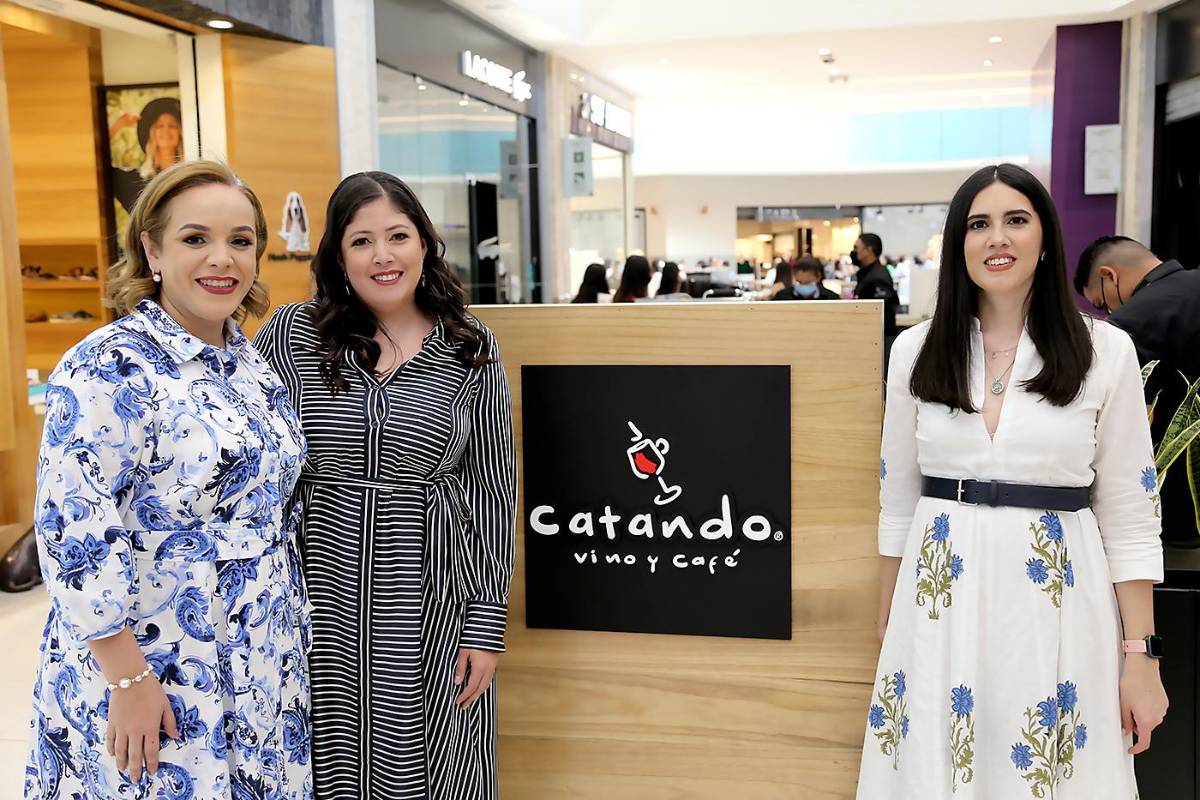Catando Vino y Café abre sus puertas en Multiplaza