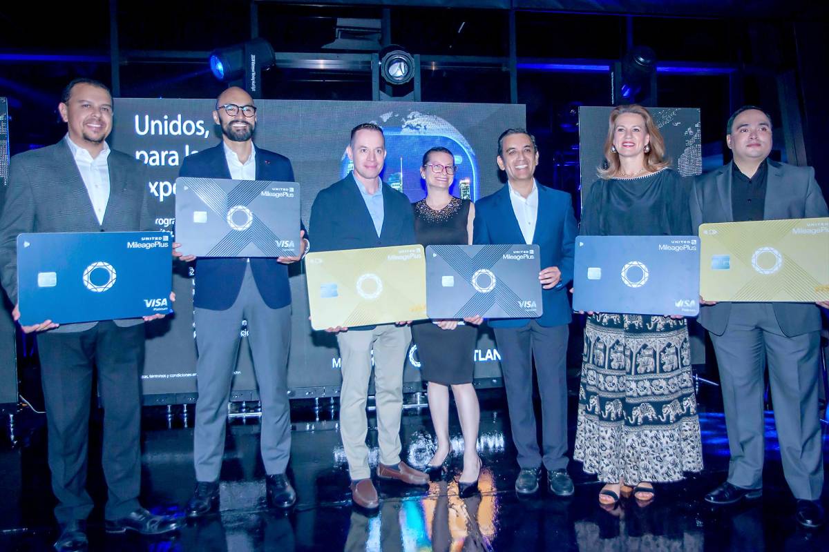 Banco Cuscatlan presenta la nueva tarjeta de crédito United Cuscatlan Visa Gold