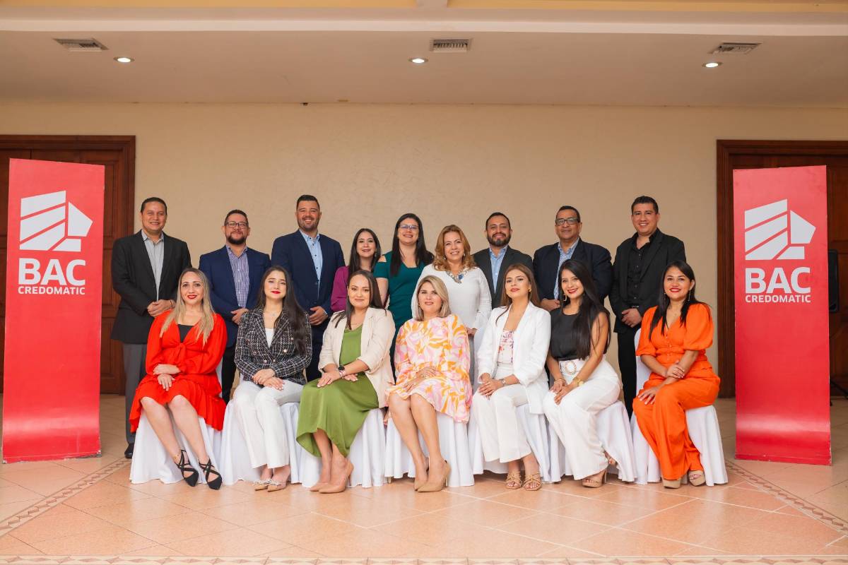 Clientes corporativos de BAC en la zona norte recibieron charla sobre el beneficio de las energías renovables