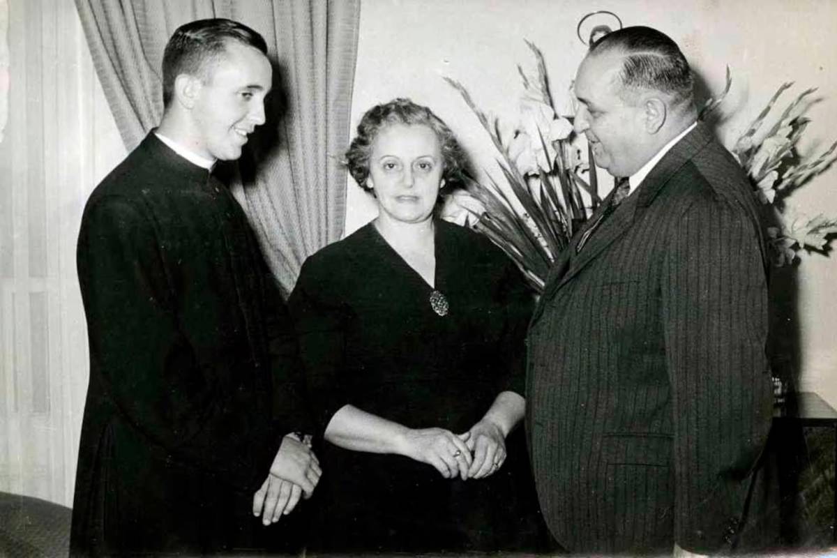 La Familia del Papa Francisco: ¿Quiénes Quedan del Linaje Bergoglio?