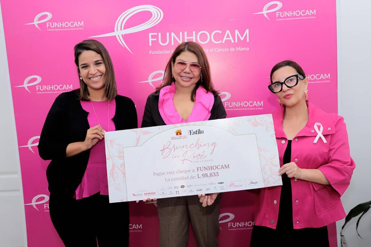 Revista Estilo y Davivienda Seguros Entregan Donativo a FUNHOCAM