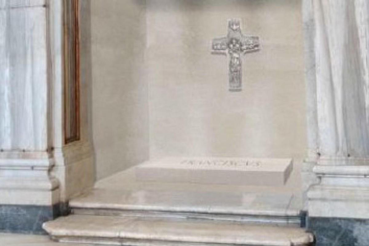 Tumba del Papa Francisco.