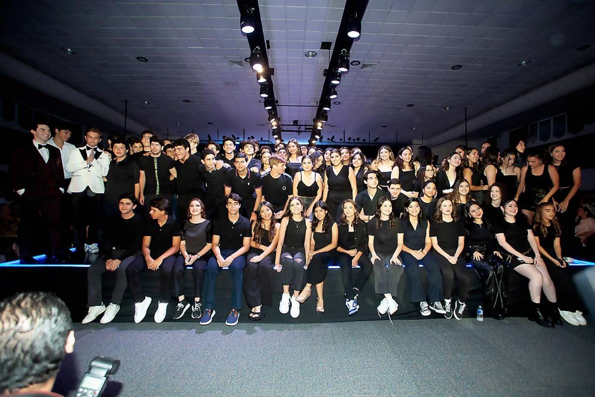 “Fashion on Fifth” de los senior 2024 de la Escuela Internacional Sampedrana