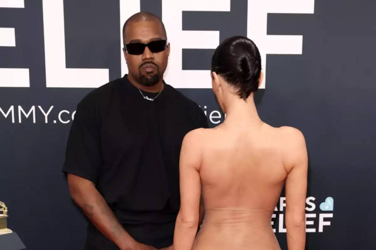 ¿Kanye West y Bianca Censori fueron expulsados de los Premios Grammy 2025?