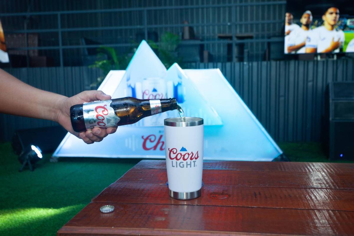 Coors Light invita a “Seguir el Flow del Ritmo Chill” con su nueva campaña