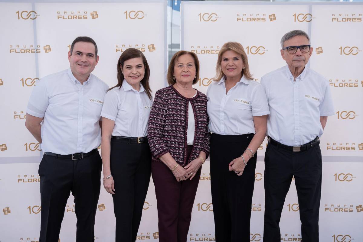 GRUPO FLORES: 100 AÑOS MOVIENDO A HONDURAS