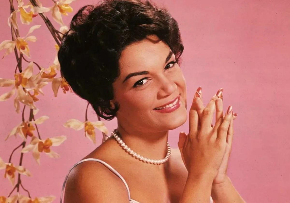 Connie Francis un icono de música pop y country en los años 50 y 60, famosa por sus extiso “Everybody’s Somebody’s Fool” y “Pretty Little Baby” murió a sus 87 años de edad.