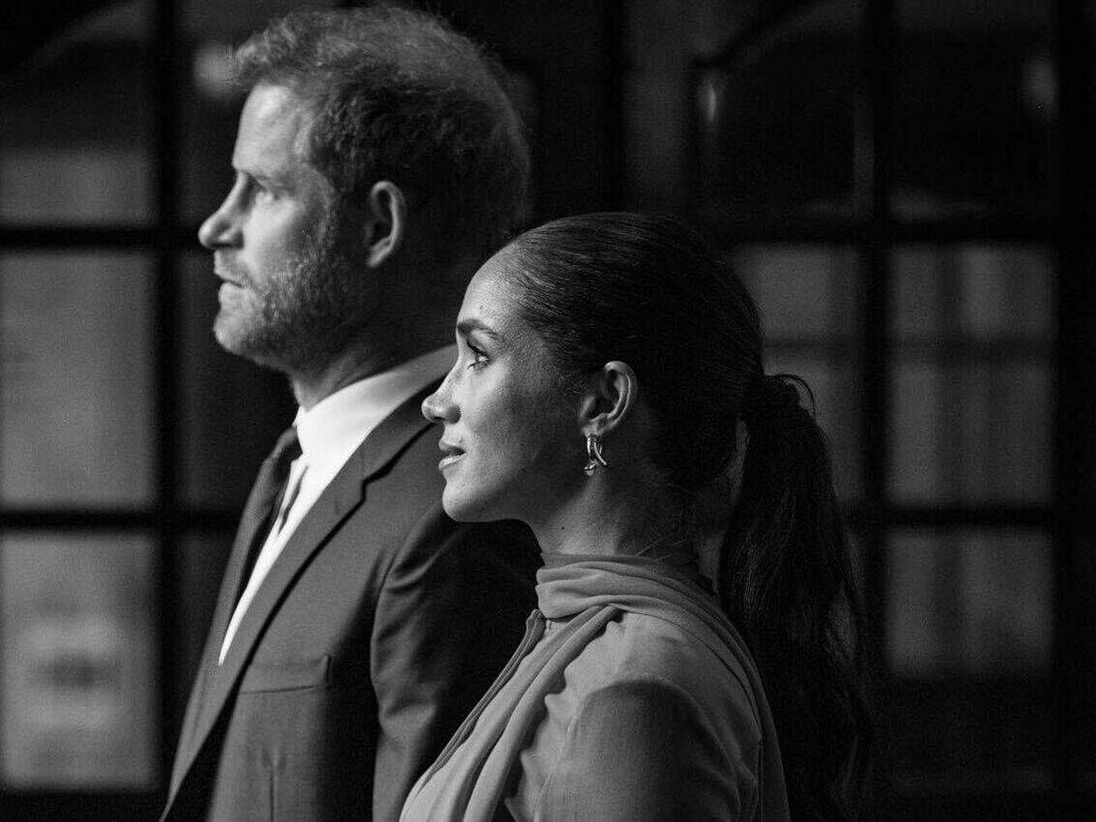 Harry y Meghan sacan las garras contra la monarquía británica