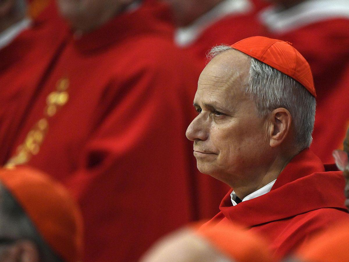 Al elegir el nombre de León XIV, evoca a papas anteriores como León I el Magno y León XIII, conocidos por su liderazgo y compromiso social. Este nombre sugiere fuerza, renovación y compromiso con los desafíos del presente.