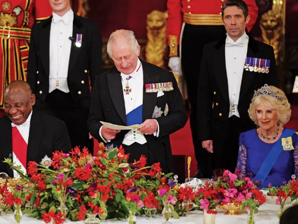 Carlos III elige el quiche de espinacas para su banquete de coronación