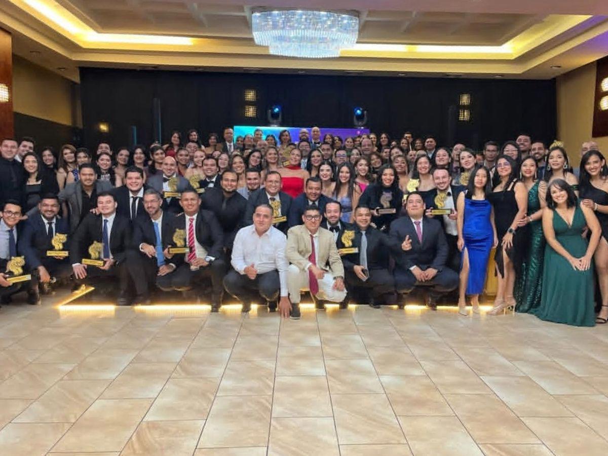 Gavilla Awards 2025 celebran el cierre del año runner