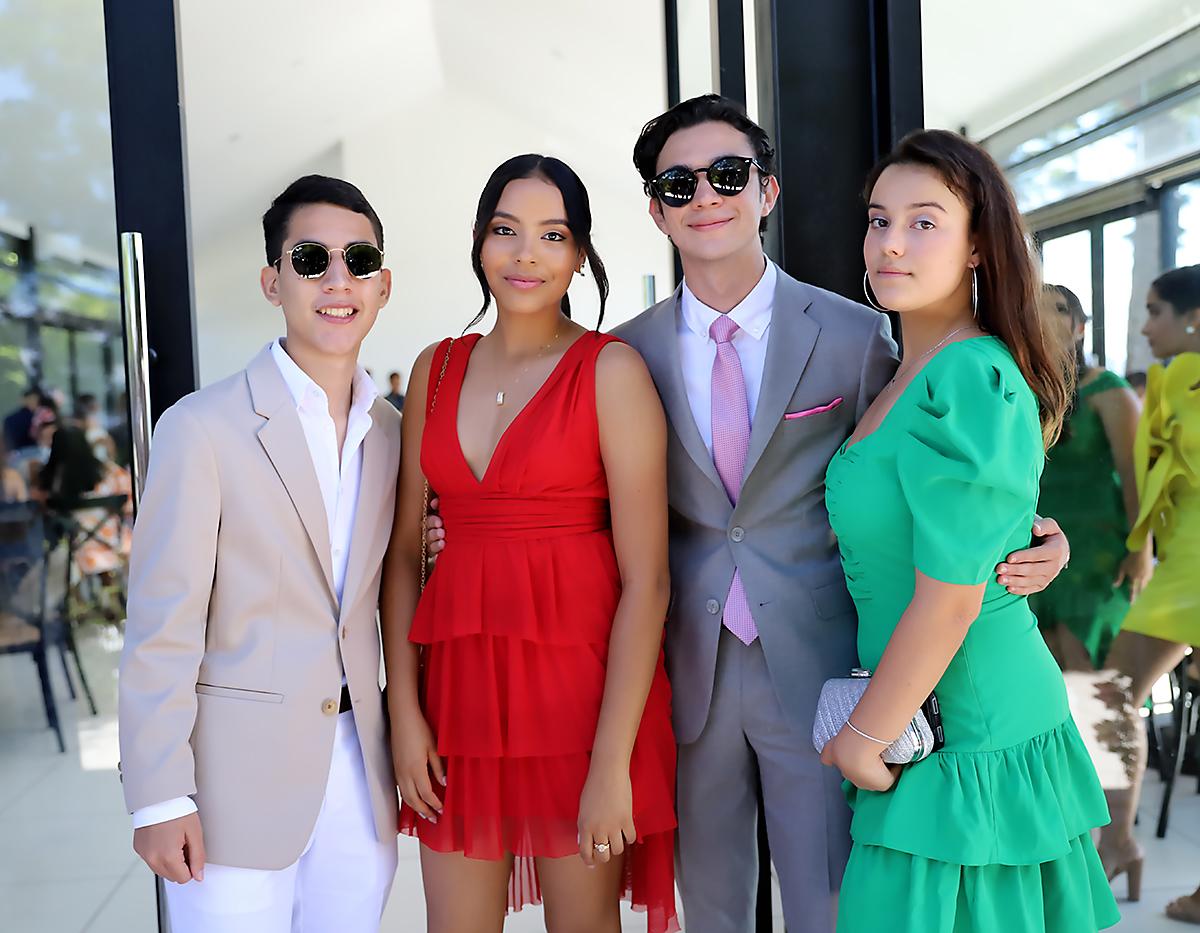 Juan Suazo, Valentina Mejía, Alberto Lázarus y Alessia Ferro